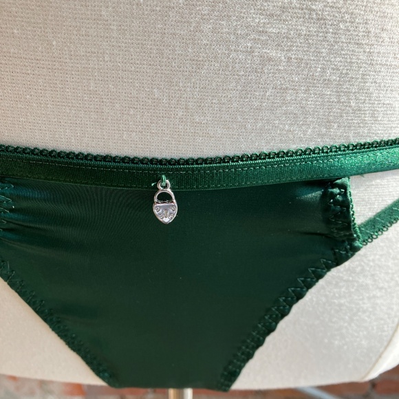 Kat The Label x Hanna Schonberg Forest Green Camisole and Thong [XS/Sm] - Picture 9 of 11